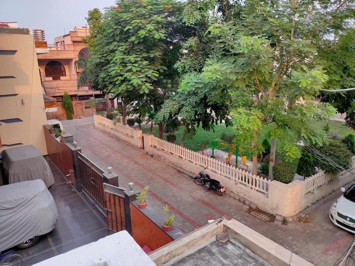 Karta-Purakh An Ayurvedic Stay Amritsar Esterno foto